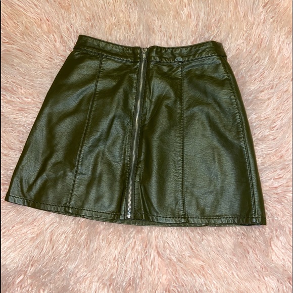 Forever 21 Dresses & Skirts - ❤️ HOST PICK ✨ Leather Green Mini Skirt